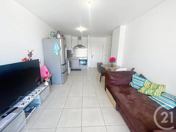 Appartement T2 à vendre  2 pièces - 42,58 m 2   MELUN  - 77