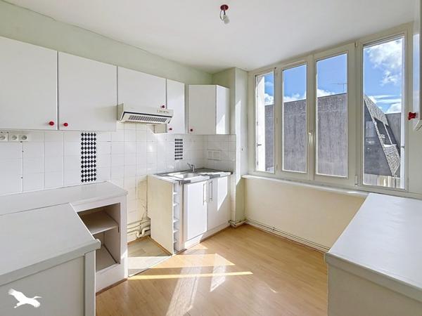 Appartement à vendre 176 714 € Douarnenez 4 p 91 m² DPE F