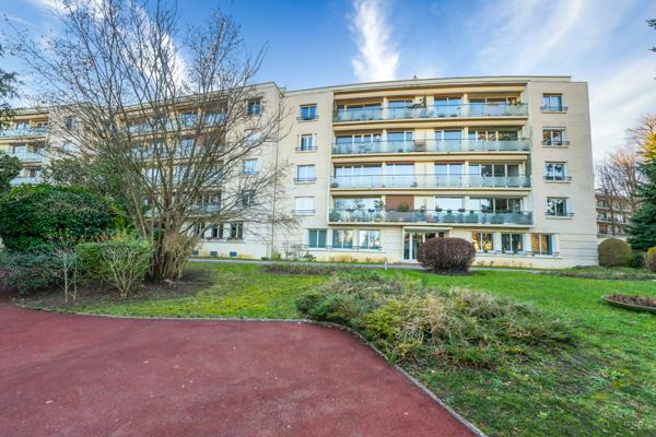 Appartement 5 pièces - 103 m² Exclusivité efficity