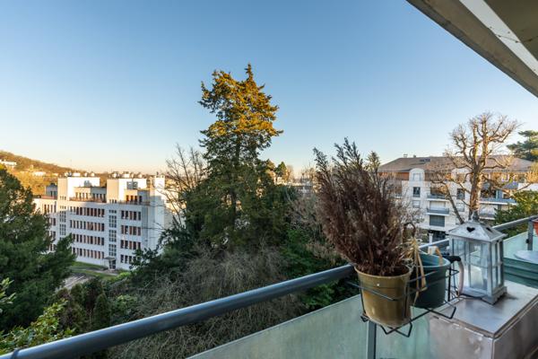 Appartement 5 pièces - 103 m² Exclusivité efficity