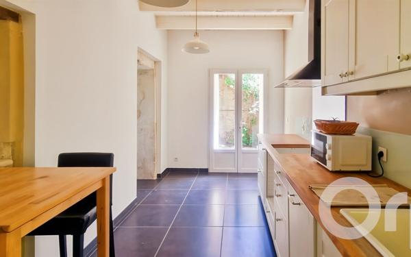 Maison à vendre    4 pièces •  Bollène