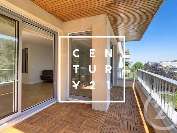 Appartement F3 à vendre  3 pièces - 123,77 m 2   MEUDON  - 92