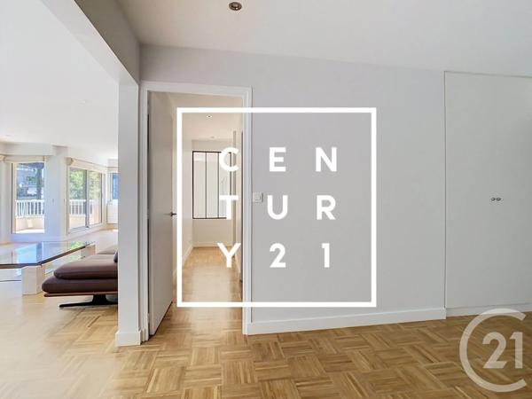 Appartement F3 à vendre  3 pièces - 123,77 m 2   MEUDON  - 92