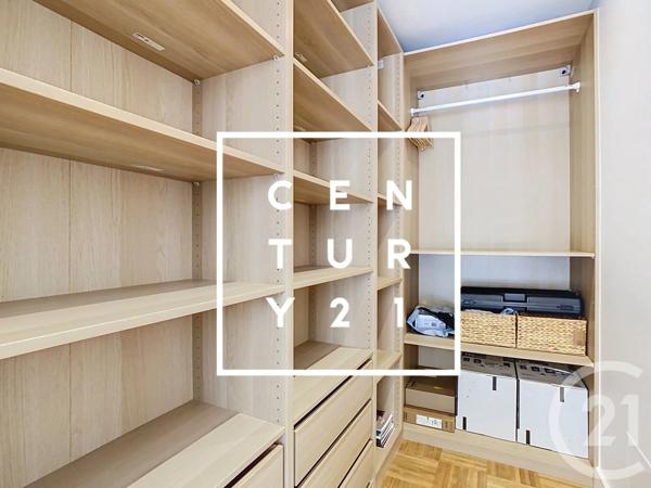 Appartement F3 à vendre  3 pièces - 123,77 m 2   MEUDON  - 92
