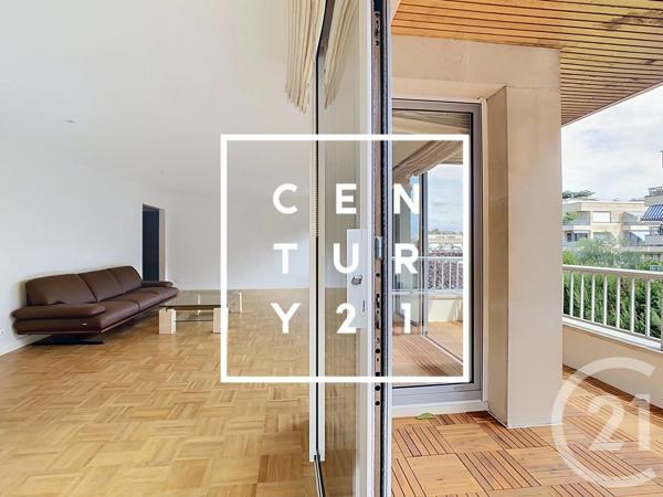 Appartement F3 à vendre  3 pièces - 123,77 m 2   MEUDON  - 92