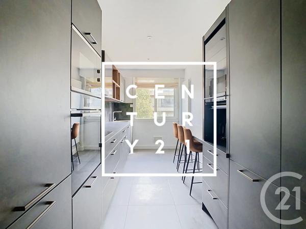 Appartement F3 à vendre  3 pièces - 123,77 m 2   MEUDON  - 92