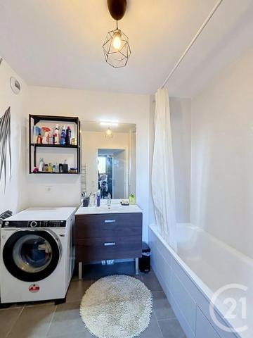 Appartement F3 à vendre  3 pièces - 59,90 m 2   BRETIGNY SUR ORGE  - 91