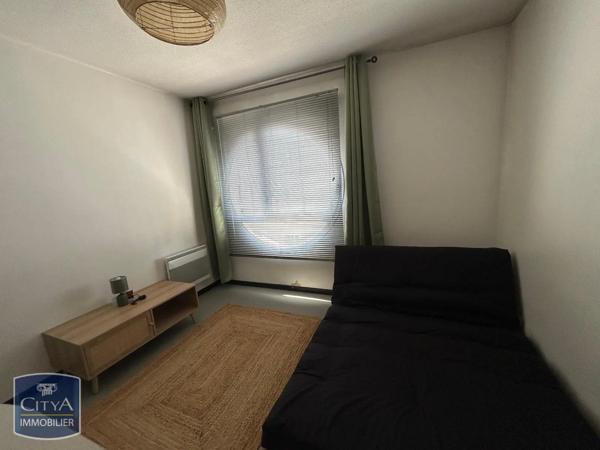 Appartement à louer 1 pièce 18.59m² Pau (64000)