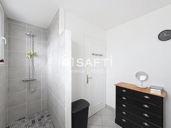 3 chambres - vie de plain-pied - Garage et terrain clos