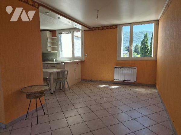 T3 et TERRASSE LA RAVOIRE