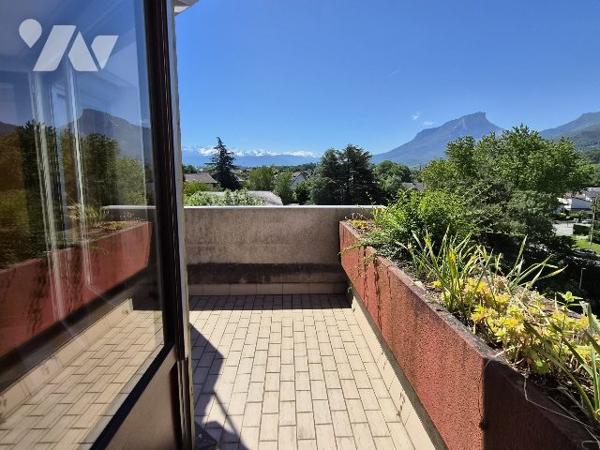 T3 et TERRASSE LA RAVOIRE