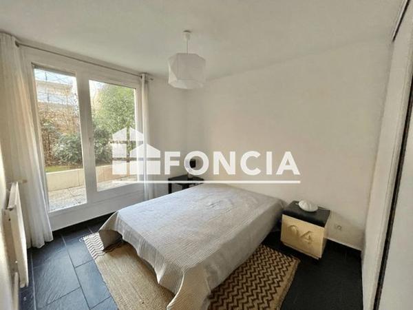 Location Appartement 2 pièces 55.89 m² - 449 CHEMIN DE WETTE FAYS Caluire 69300