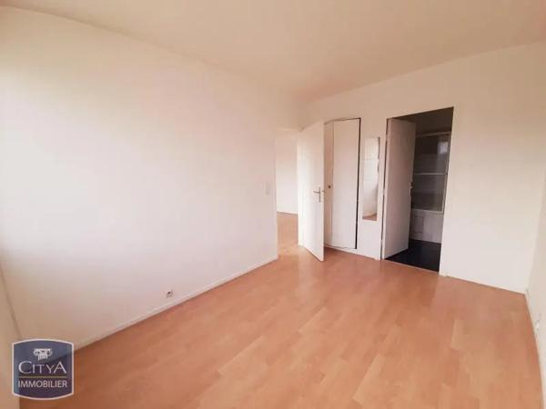 Appartement à louer 2 pièces 42.1m² Le Perreux-sur-Marne (94170)