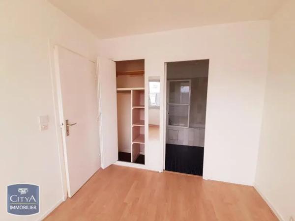 Appartement à louer 2 pièces 42.1m² Le Perreux-sur-Marne (94170)