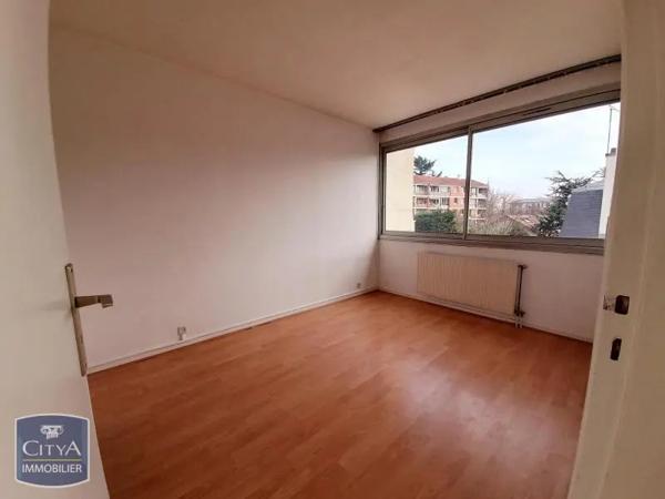 Appartement à louer 2 pièces 42.1m² Le Perreux-sur-Marne (94170)