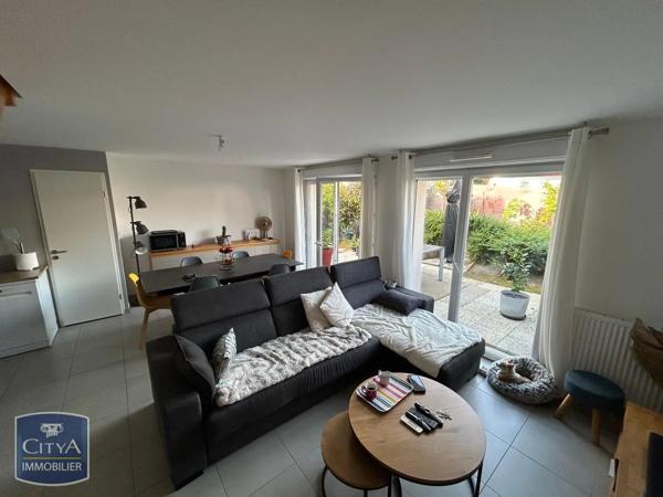 Maison à louer 4 pièces 78.84m² Amboise (37400)