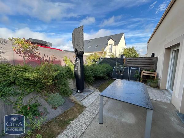 Maison à louer 4 pièces 78.84m² Amboise (37400)