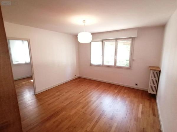Location - Appartement Saint-Jacques-de-la-Lande 35136 4 pièces 68 m 2