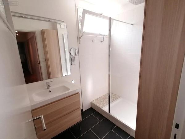 Location - Appartement Saint-Jacques-de-la-Lande 35136 4 pièces 68 m 2