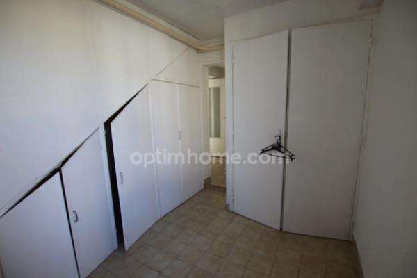 SALBRIS, proche centre ville dans rue calme, maison de deux chambres avec jardin et garage