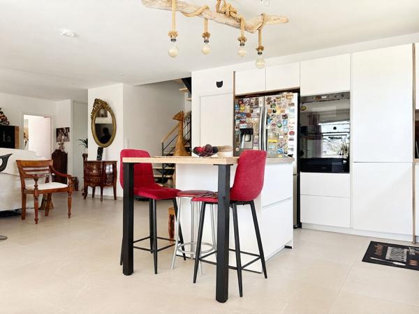 Maison 5 chambres de 2025 proche du bourg