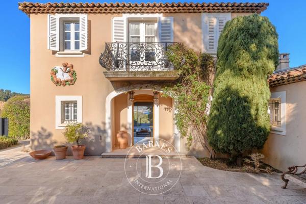 Bormes-les-Mimosas, Propriété  300 m² à vendre