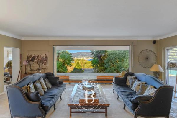 Bormes-les-Mimosas, Propriété  300 m² à vendre