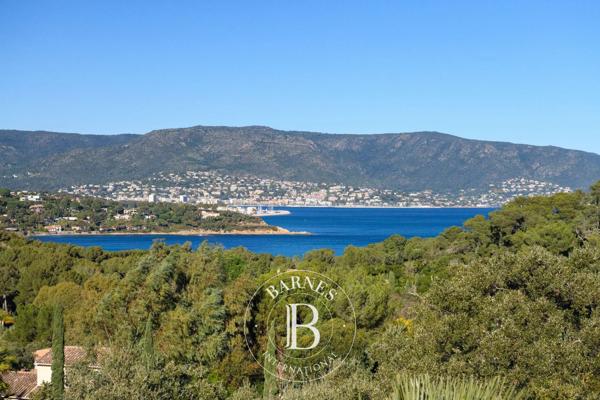 Bormes-les-Mimosas, Propriété  300 m² à vendre