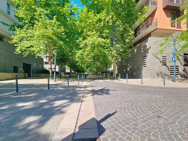 Charmant T2 avec balcon – Port Marianne - Montpellier