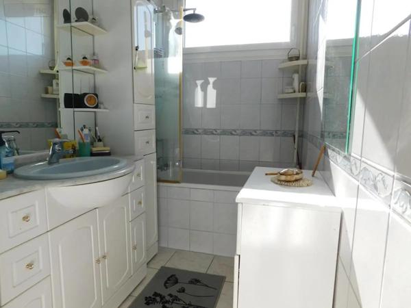 Achat - Appartement Bourg-en-Bresse 01000 3 pièces 73 m 2
