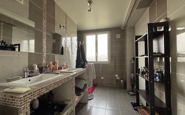 Maison à vendre    4 pièces •  Vernon