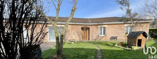 Maison traditionnelle 6 pièces de 130 m² à Thiviers (24800)