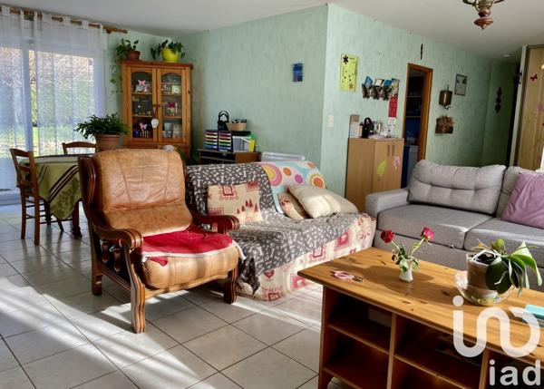 Maison traditionnelle 6 pièces de 130 m² à Thiviers (24800)