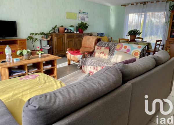 Maison traditionnelle 6 pièces de 130 m² à Thiviers (24800)