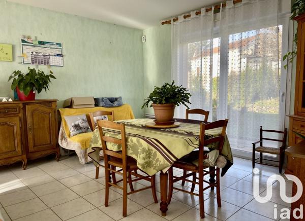 Maison traditionnelle 6 pièces de 130 m² à Thiviers (24800)