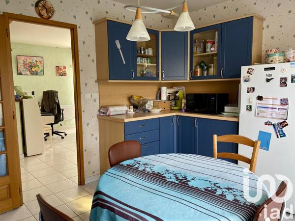 Maison traditionnelle 6 pièces de 130 m² à Thiviers (24800)