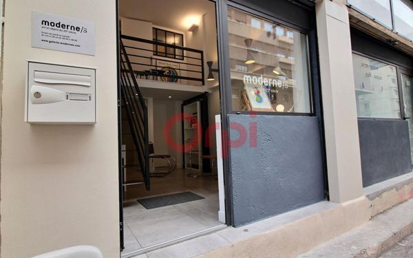 Appartement à vendre    3 pièces • 39 m2 Marseille 2