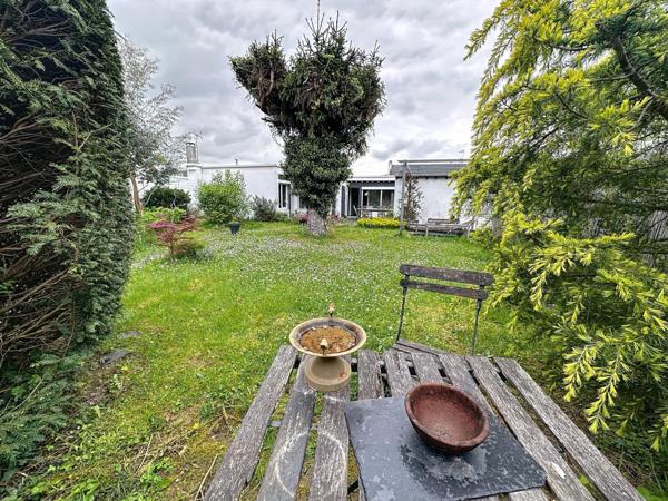 Maison d’environ 135 m2 sur 460 m2 de terrain