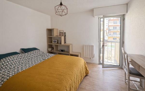 Appartement à vendre    2 pièces • 40 m2 Hyères