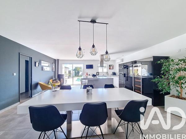 Maison à vendre 7 pièces 190 m² Saint-Gervasy