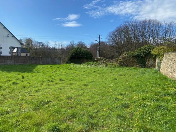 Vente Terrain 467 m2 à Guingamp