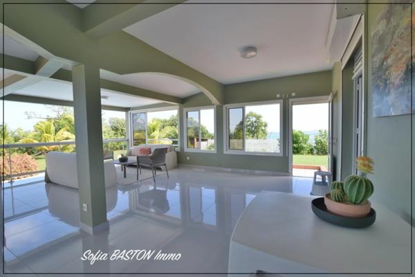 SAINTE MARIE- Maison P7 de 322 m² habitable - Terrain de 4 557,00 m² -  Piscine - Garage - sous sol - Dpt Martinique (972)