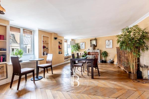 Paris 8ème, Appartement 3 Chambres -  123 m² à vendre