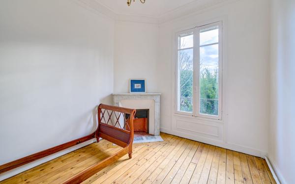 Maison à vendre    7 pièces • 152,66 m2 Crosne