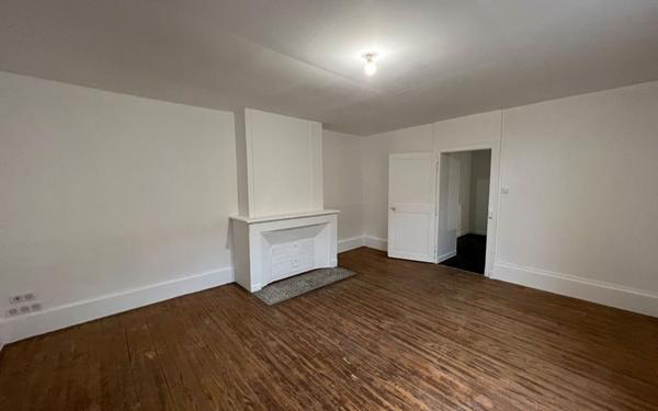 Appartement à louer    1 pièce •  Bar-le-Duc