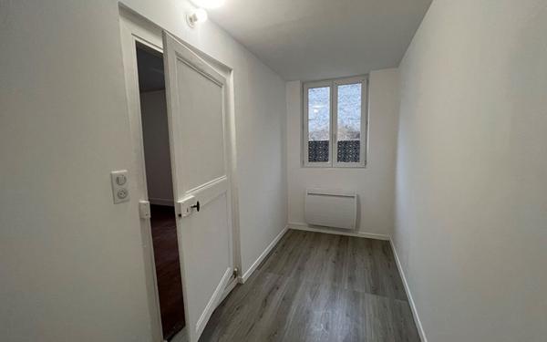 Appartement à louer    1 pièce •  Bar-le-Duc