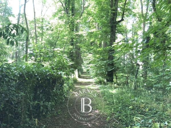 Bourges, Château 9 Chambres  à vendre