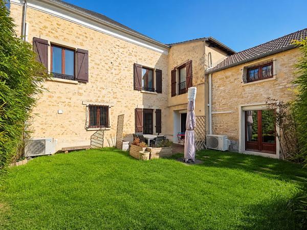 Oinville-sur-montcient - Maison 6 pièce(s) - 142 m²