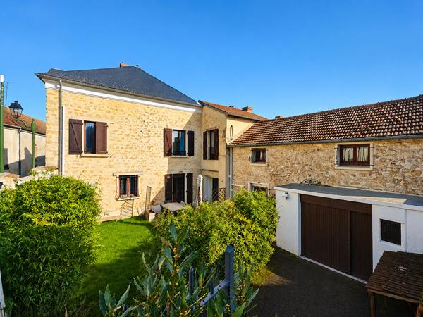 Oinville-sur-montcient - Maison 6 pièce(s) - 142 m²