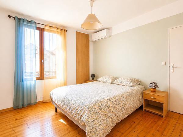 Oinville-sur-montcient - Maison 6 pièce(s) - 142 m²